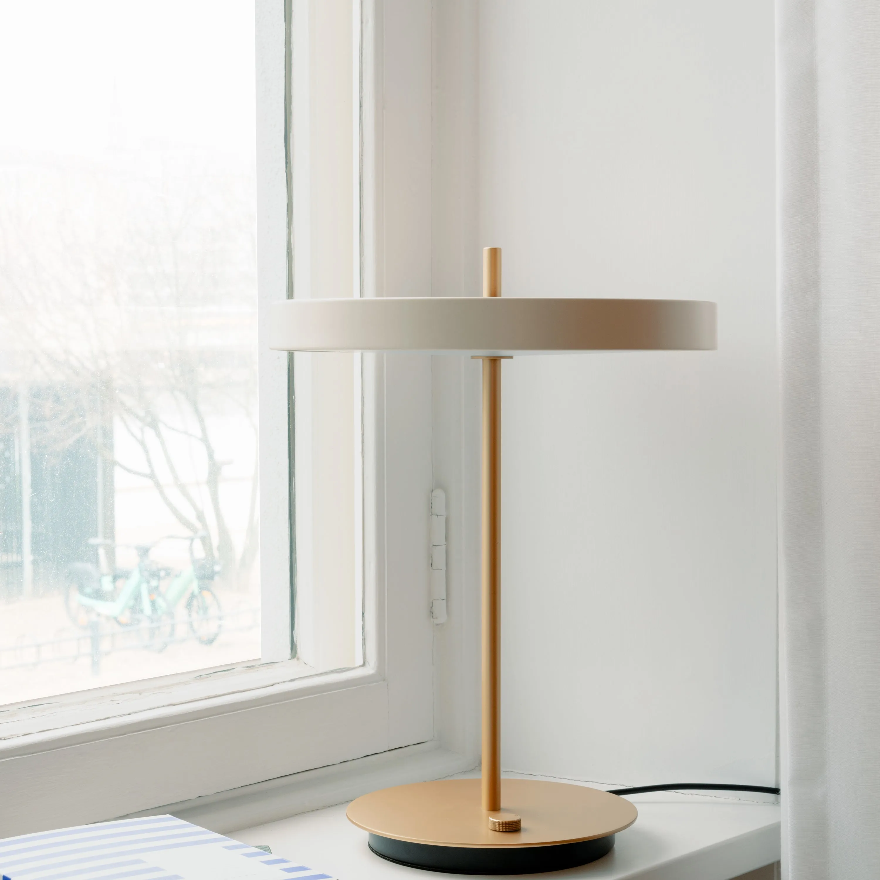 Asteria Table Lamp