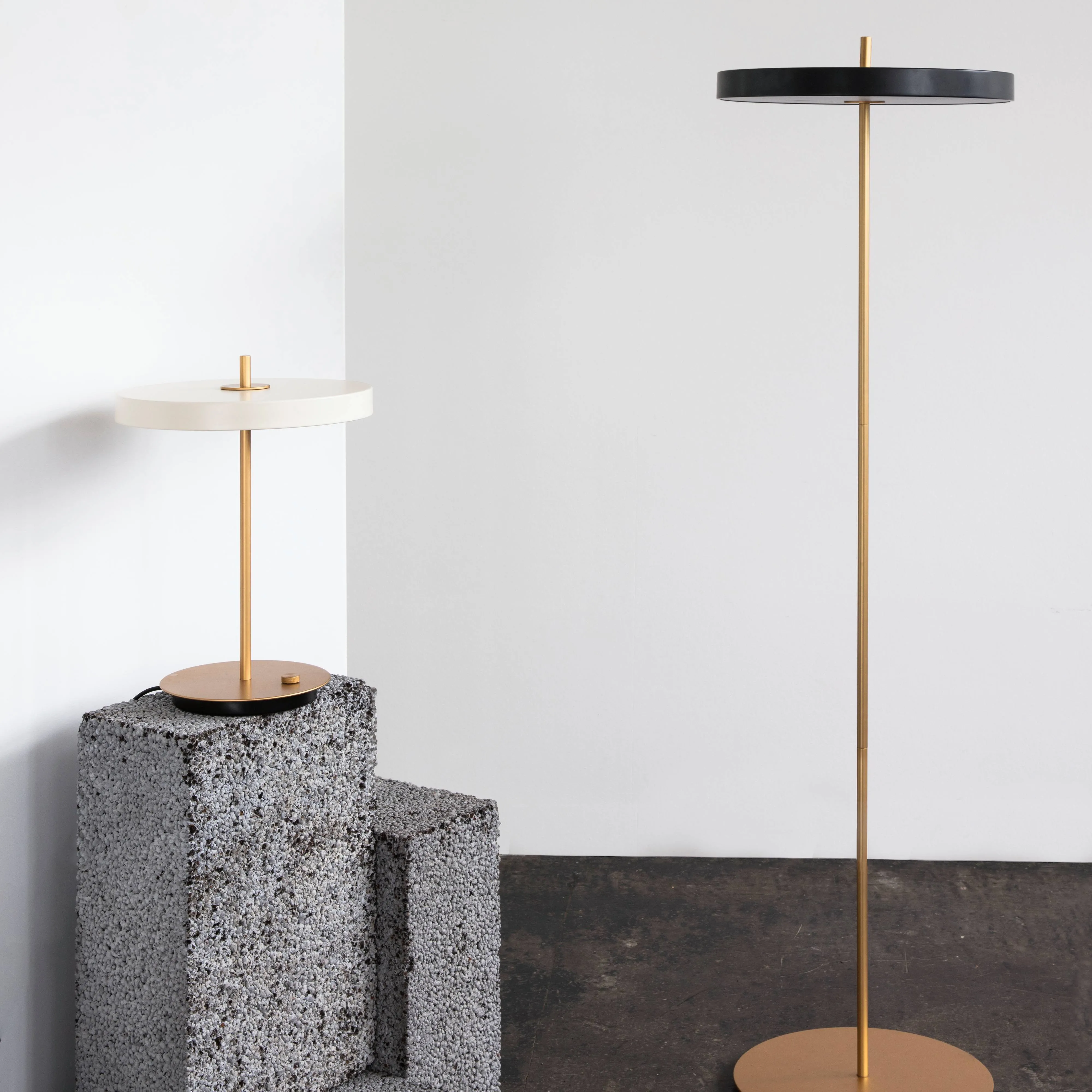 Asteria Table Lamp