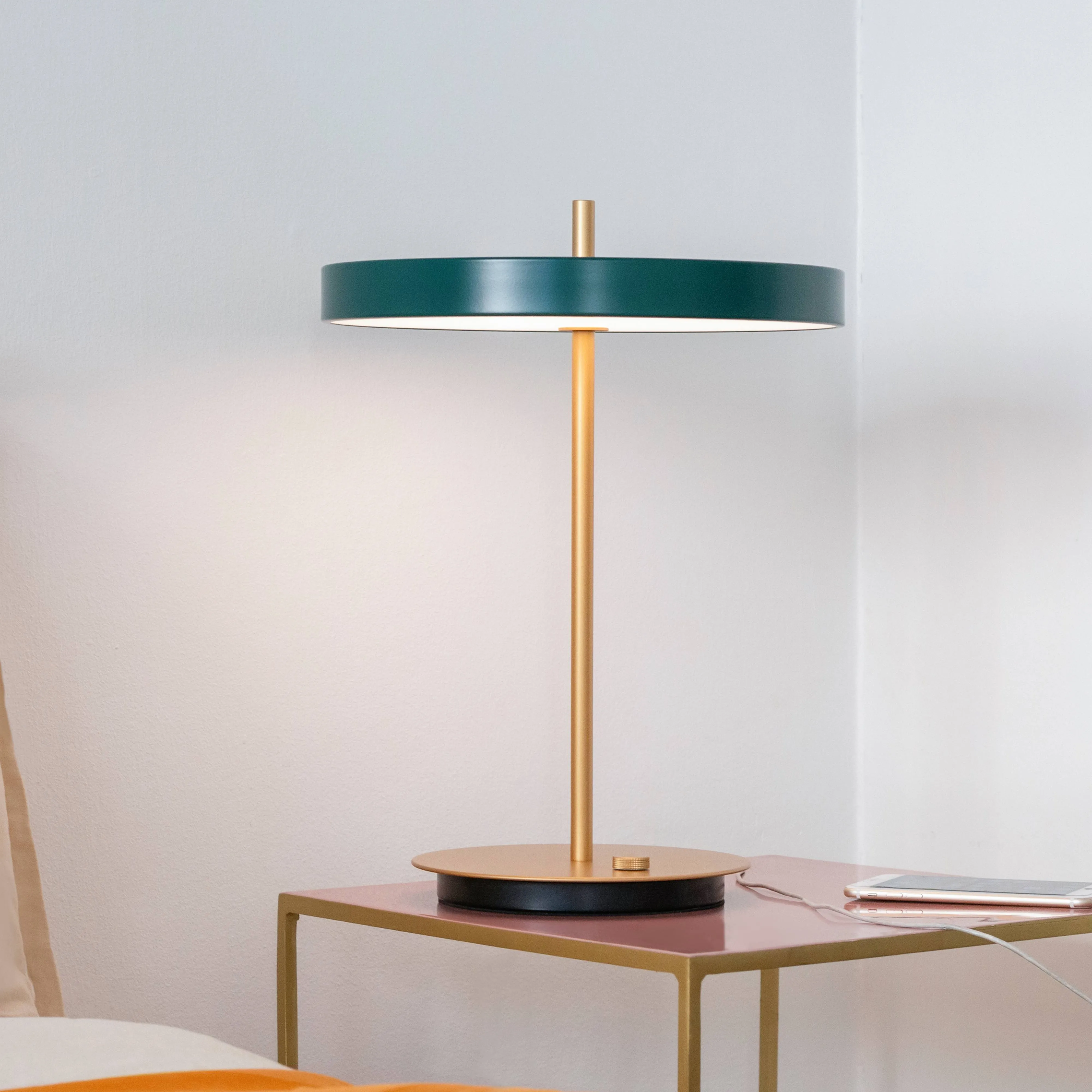 Asteria Table Lamp