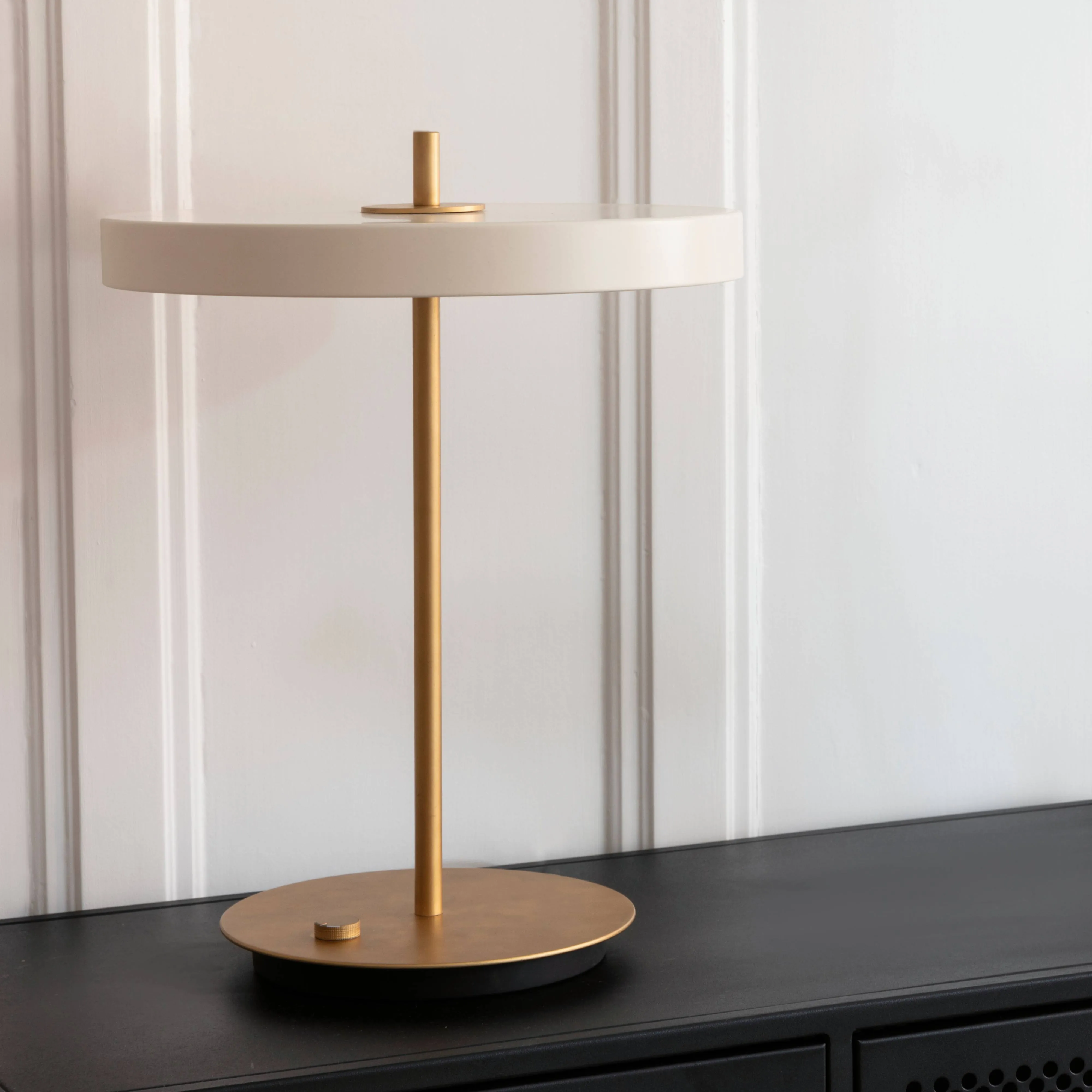 Asteria Table Lamp