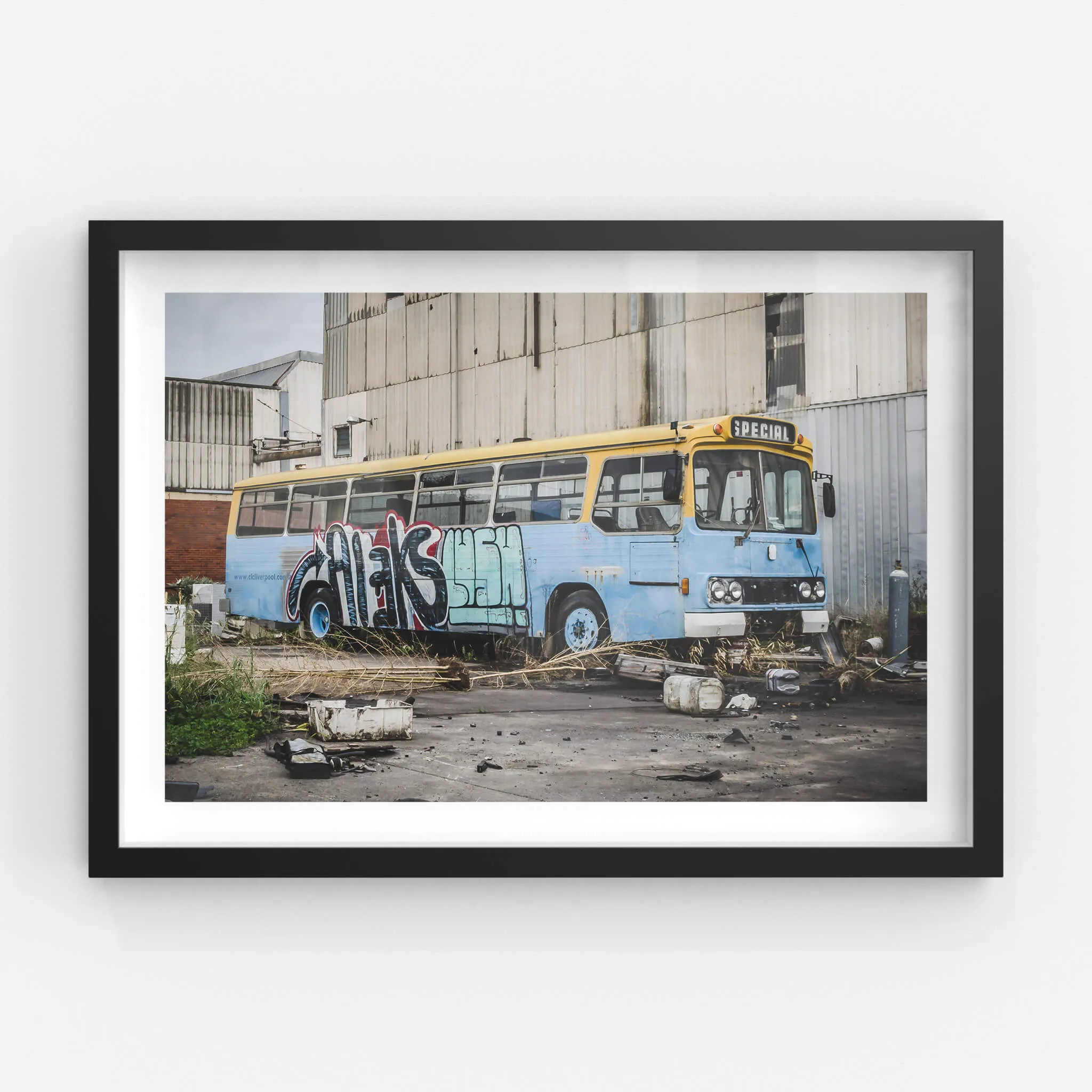 Bus | Bradmill Denim