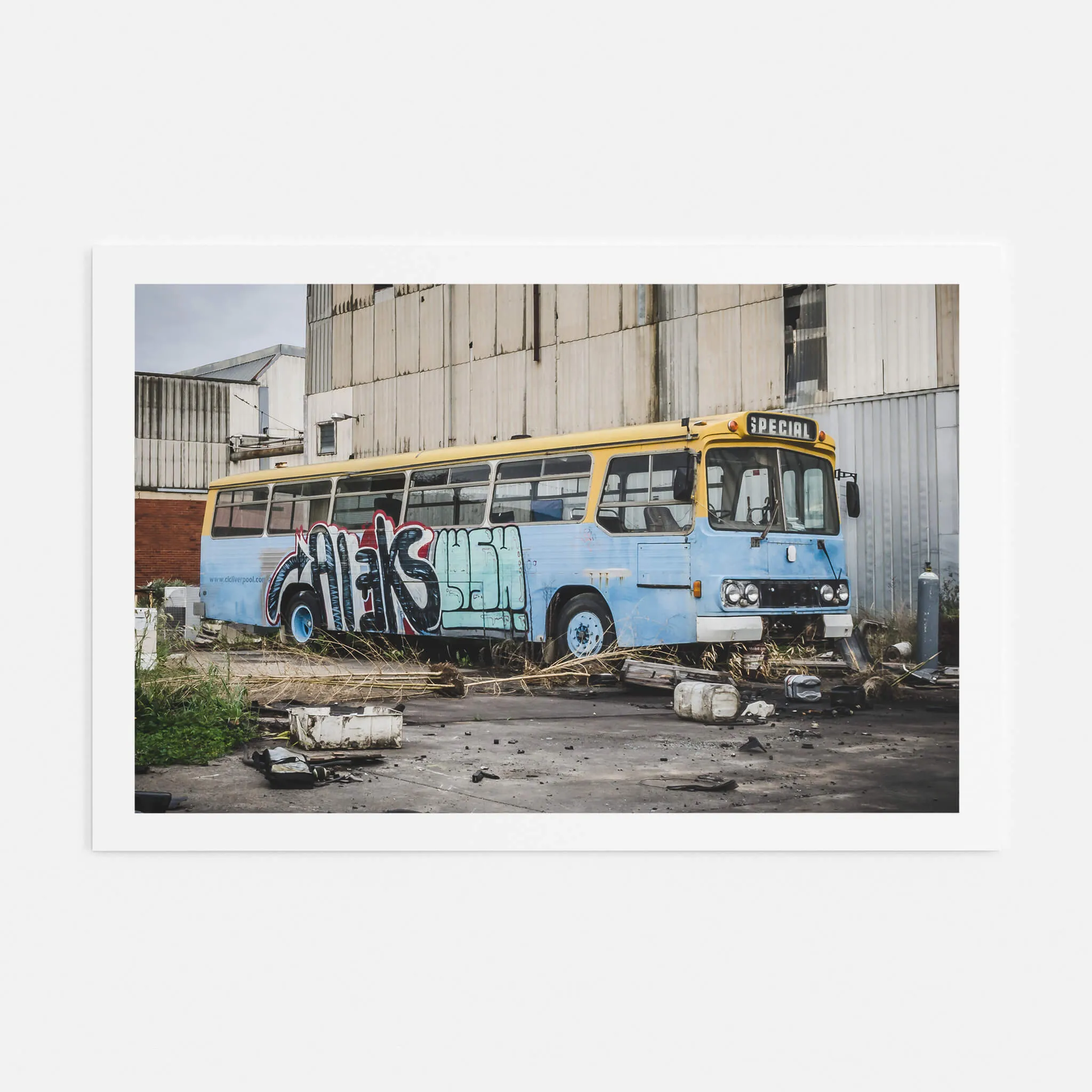 Bus | Bradmill Denim