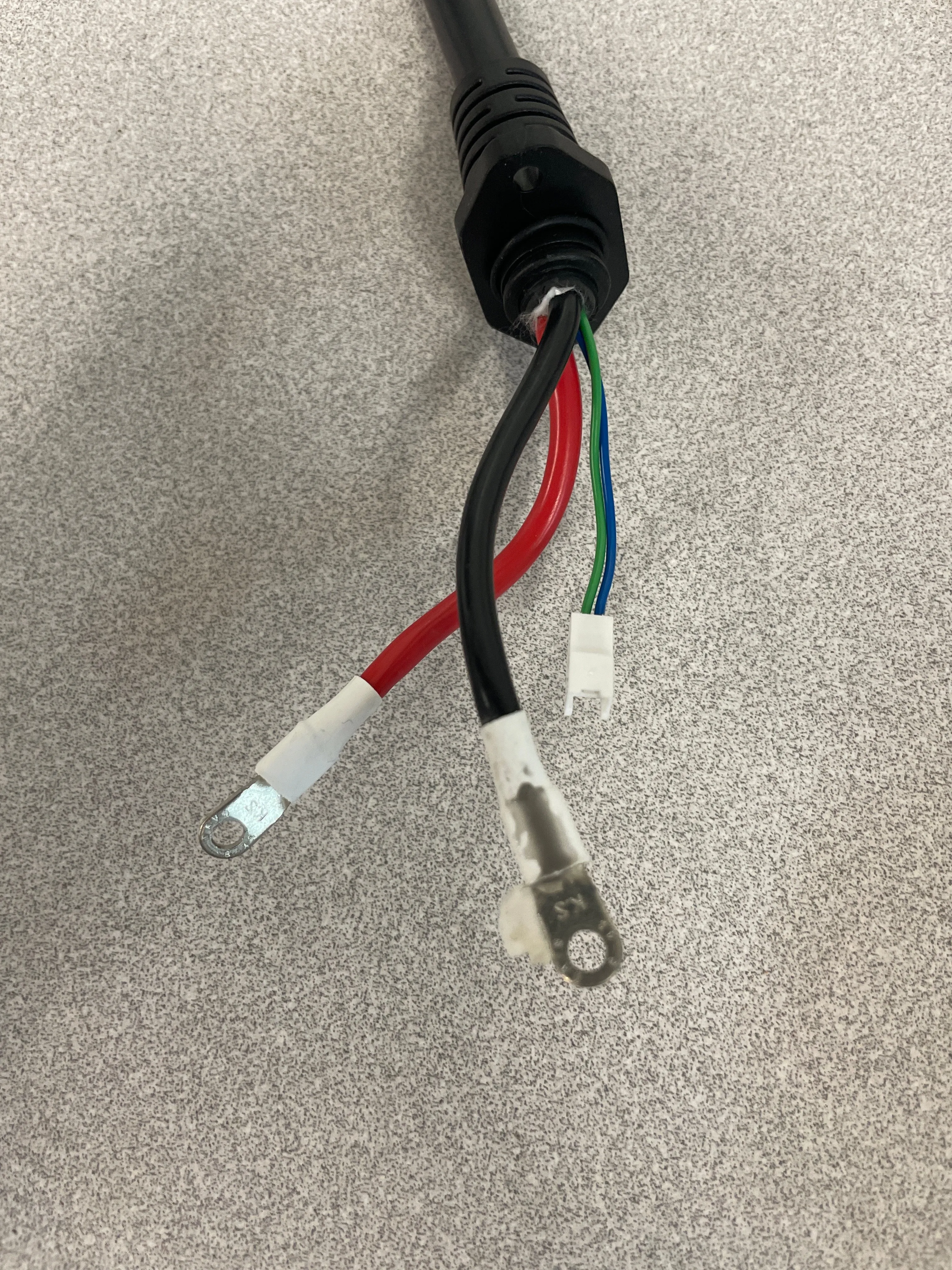 CM13600 and GC4000  Charging Cable