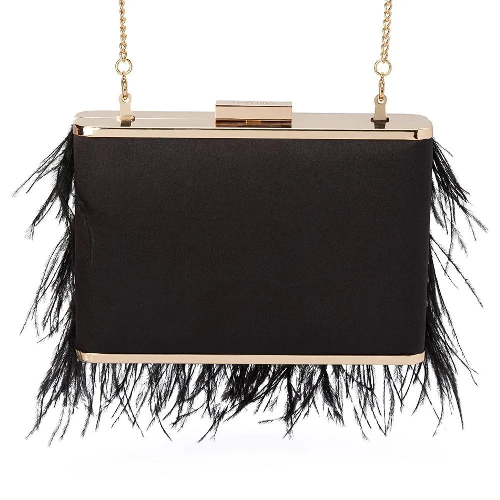 ESTELLE Black Feather Clutch