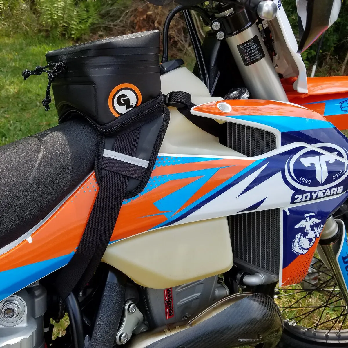 Giant Loop Buckin’ Roll Tank Bag