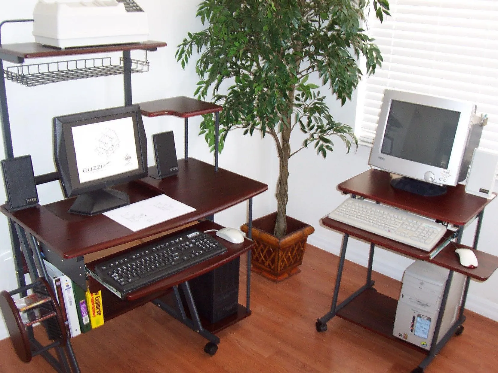 STS5806 24" Small Computer Desk with keyboard tray for small spaces