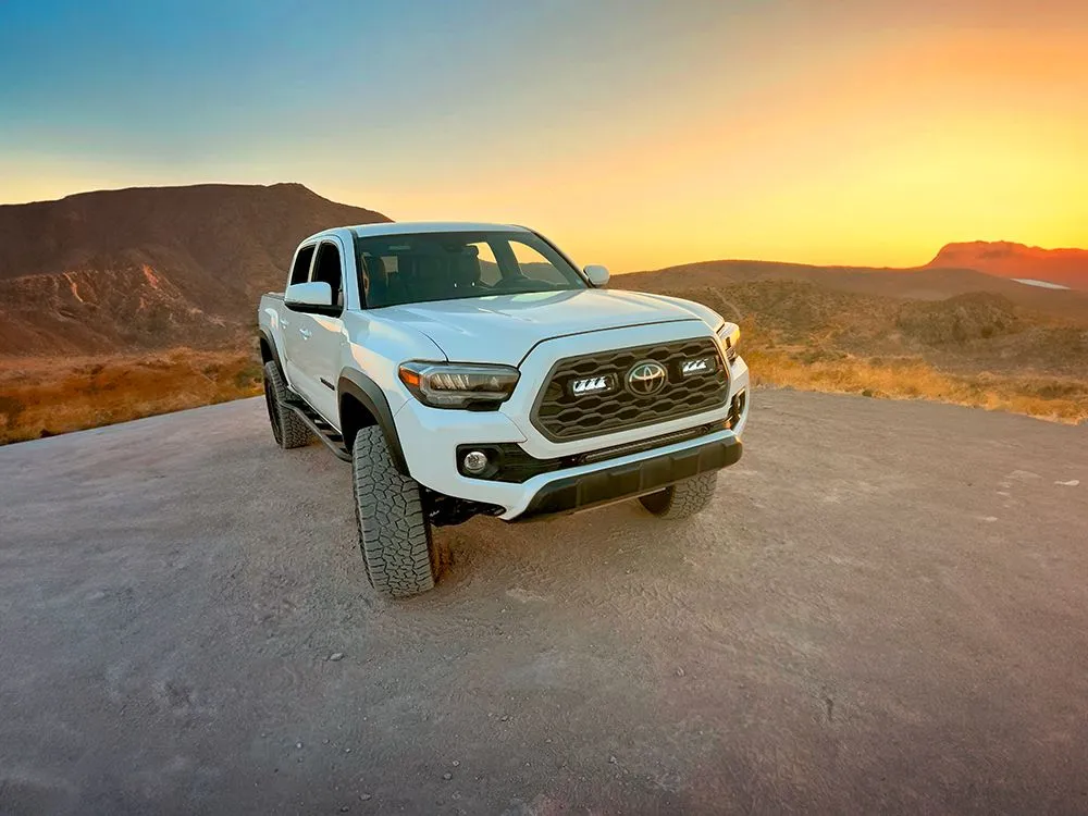 Toyota Tacoma TRD Sport/Offorad (2023 ) Grille Kit